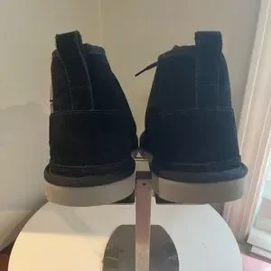 UGG | Shoes | Ugg Mens Neumel Graphic Outline Boot Blackgrey  display picture 3